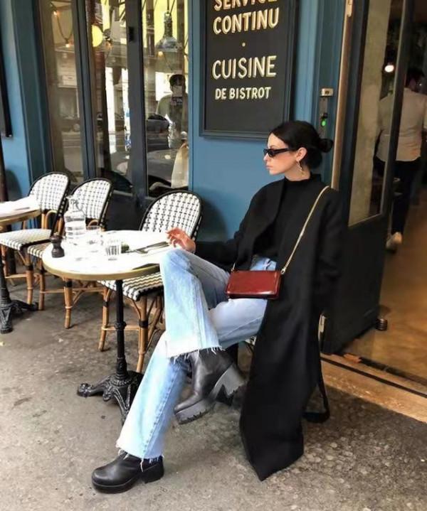 秋天怎麼穿最有高階感?“大衣+褲子”,乾淨利落又有氣場 秋天怎麼穿最有高階感?“大衣+褲子”,乾淨利落又有氣場