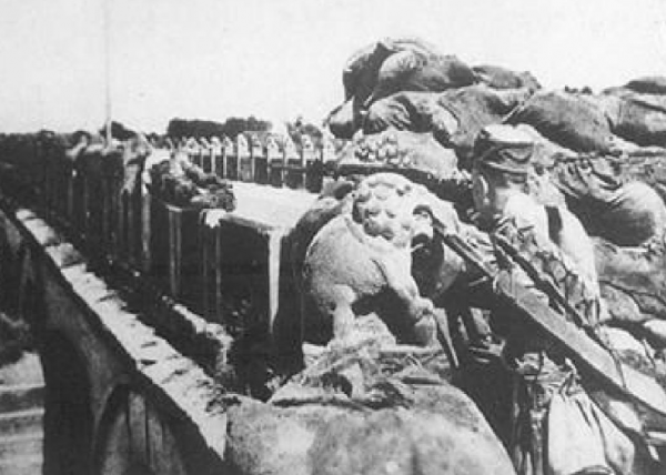 一代藏族鉅商，牽2000頭騾馬援助抗日1.5億美元，盜匪都被他感動