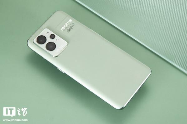 realme 真我 GT2 Pro 將更新支援動態 LTPO 變幀顯示功能