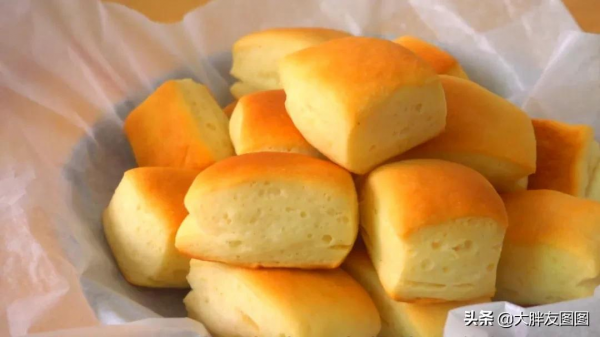 揭秘!法式小麵包的做法!太簡單了,有手就行 揭秘!法式小麵包的做法!太簡單了,有手就行