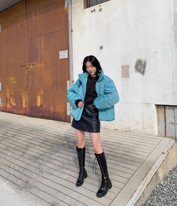 馬丁靴+裙子，長筒靴+裙子，好看+洋氣