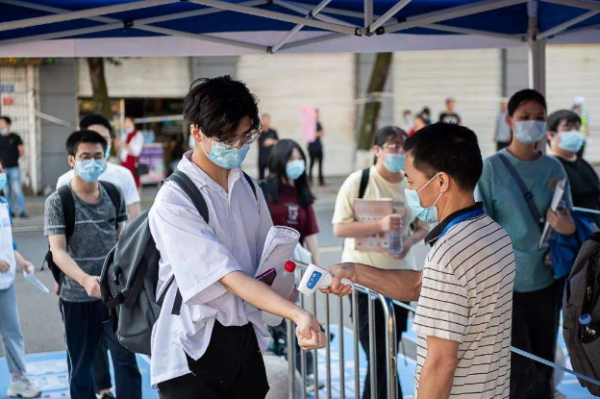 “幾代人的努力,憑啥輸給你的十年寒窗”?話雖難聽卻是現實 “幾代人的努力,憑啥輸給你的十年寒窗”?話雖難聽卻是現實