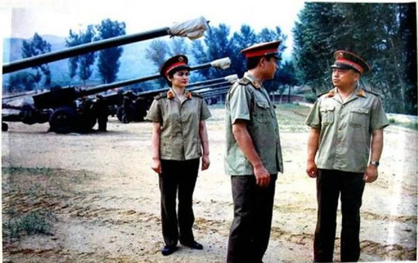 同樣演彭德懷，《長津湖》裡的周小斌與這6位演員相比，差別在哪