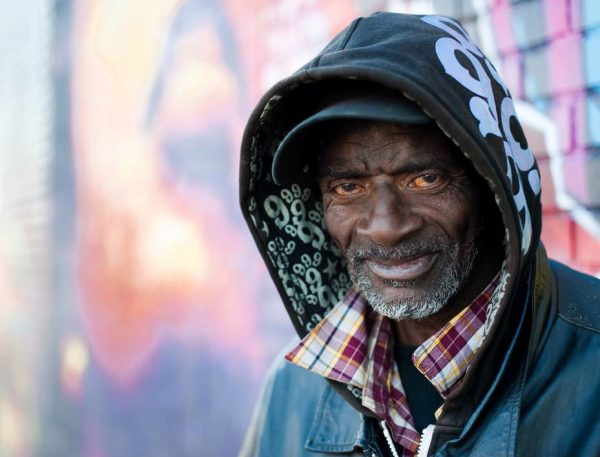 華裔女子為黑人維權，反遭黑人劫殺慘死