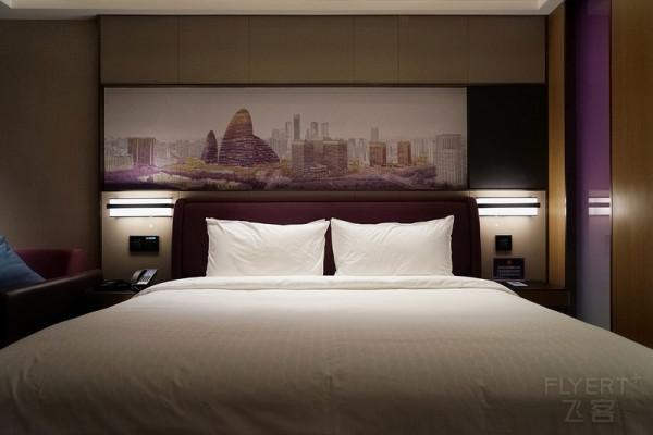 居停順遂，惺惺相“希”——記我與Hilton二〇二一