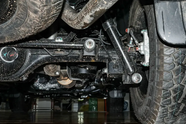 配1.9T柴油發動機+分時四驅,軸距2845mm,這款SUV怎麼樣? 配1.9T柴油發動機+分時四驅,軸距2845mm,這款SUV怎麼樣?