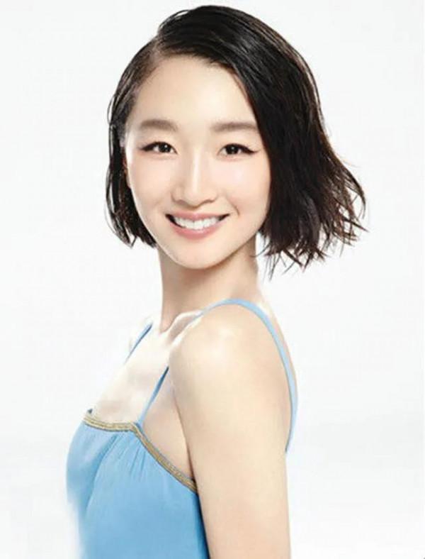 最年輕的影后河北美女周冬雨:嬌小靈動活潑可愛(第10張最可愛) 最年輕的影后河北美女周冬雨:嬌小靈動活潑可愛(第10張最可愛)