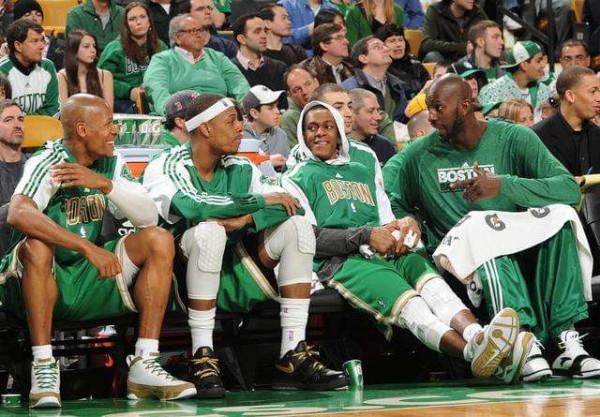 他是拉簡隆多，凱爾特人時期三巨頭的帶刀護衛