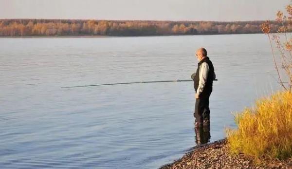 早中晚秋釣魚好時辰大總結,或許明天就能爆護 早中晚秋釣魚好時辰大總結,或許明天就能爆護