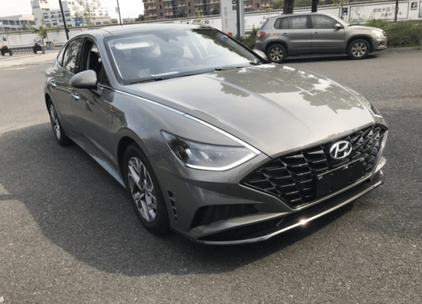 顏值高動力強，配2&period;0T&plus;8AT，現代索納塔為何沒人買？
