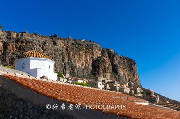 僅20人的小島，儲存著中世紀城堡，90%本地遊客是去拍婚紗度蜜月