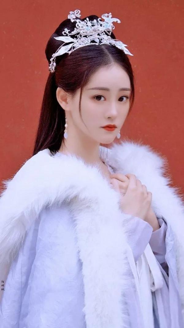 祝緒丹古裝桌布