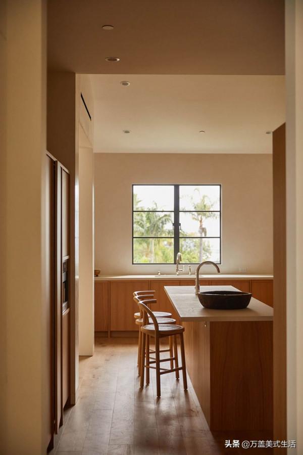 NO.57：萬蓋美式別墅專家 | 休閒花園+明亮內飾的美式別墅