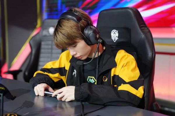 KPL轉會“瓜”：3大冠軍中路湧入市場，狼隊力爭其一，九尾最熱門