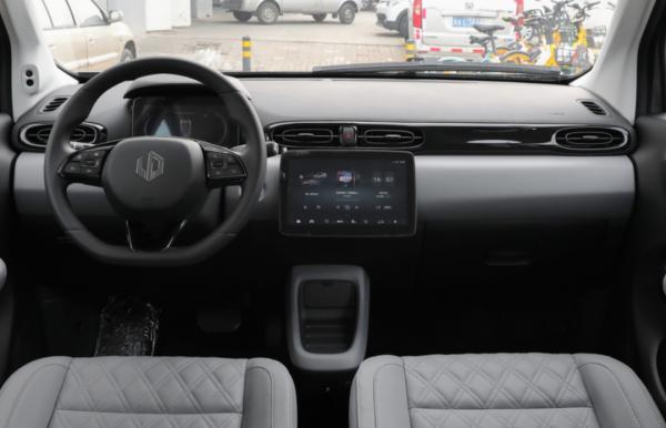 微型車市場借“電”復活？上半年微型車盤點，都是高顏值代步神器