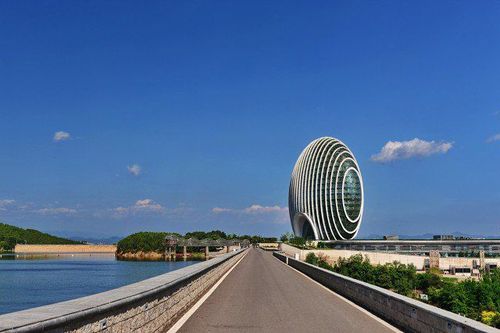 北京一小眾景區，風光旖旎、湖水清澈，名聲不如長城，鮮少人知