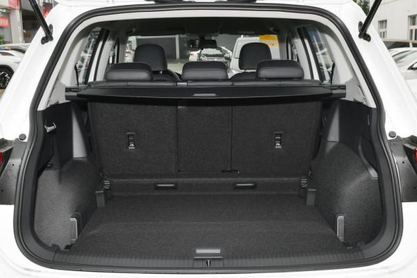 SUV還是中型的實用，這三款車，動力強、油耗低、自駕遊安全