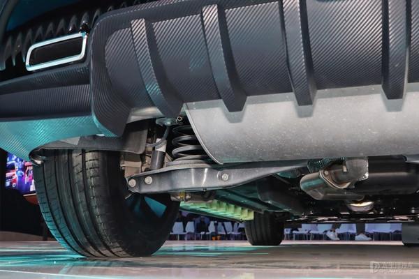 10萬出頭就有華為鴻蒙系統和整車OTA升級 是誰家造車這麼內卷? 10萬出頭就有華為鴻蒙系統和整車OTA升級 是誰家造車這麼內卷?