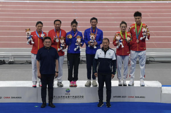 「請回答·我的2021」奔跑吧 全運冠軍張新豔