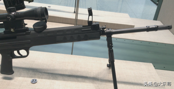 軍博物館實拍國產九五式槍族系列+06式手槍