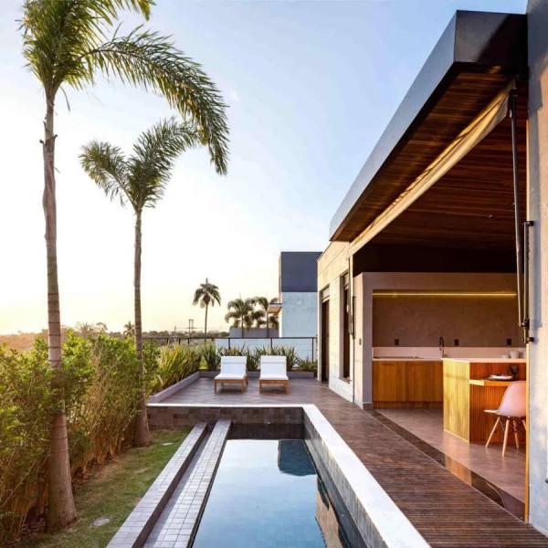 遠離城市的獨棟別墅,自帶游泳池、小花園、室外餐廳廚房,美極了 遠離城市的獨棟別墅,自帶游泳池、小花園、室外餐廳廚房,美極了