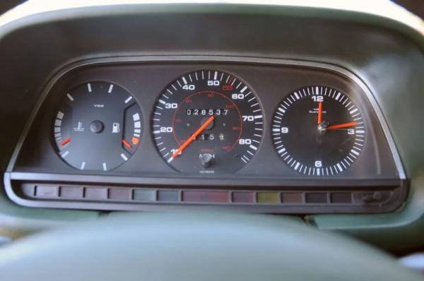 奧迪A6真正的鼻祖,儲存完好的1980年奧迪5000 S柴油版 奧迪A6真正的鼻祖,儲存完好的1980年奧迪5000 S柴油版