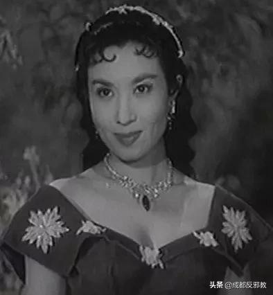 盤點那些信奉邪教的明星們