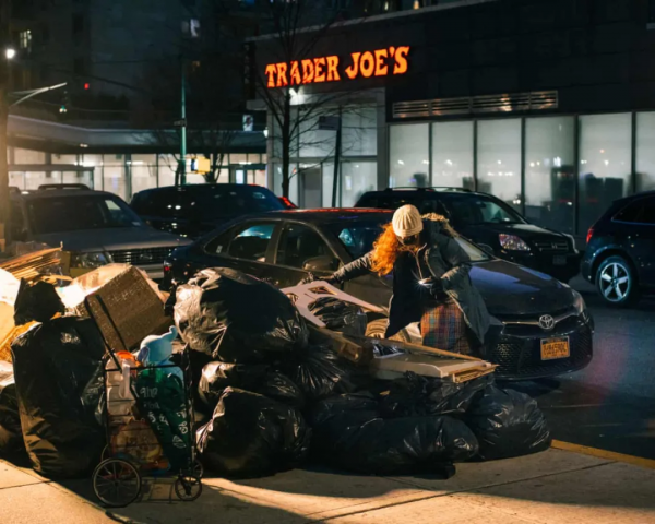 哥大畢業投行富家女,竟街頭拾荒4年,美國網友還瘋狂點贊 哥大畢業投行富家女,竟街頭拾荒4年,美國網友還瘋狂點贊