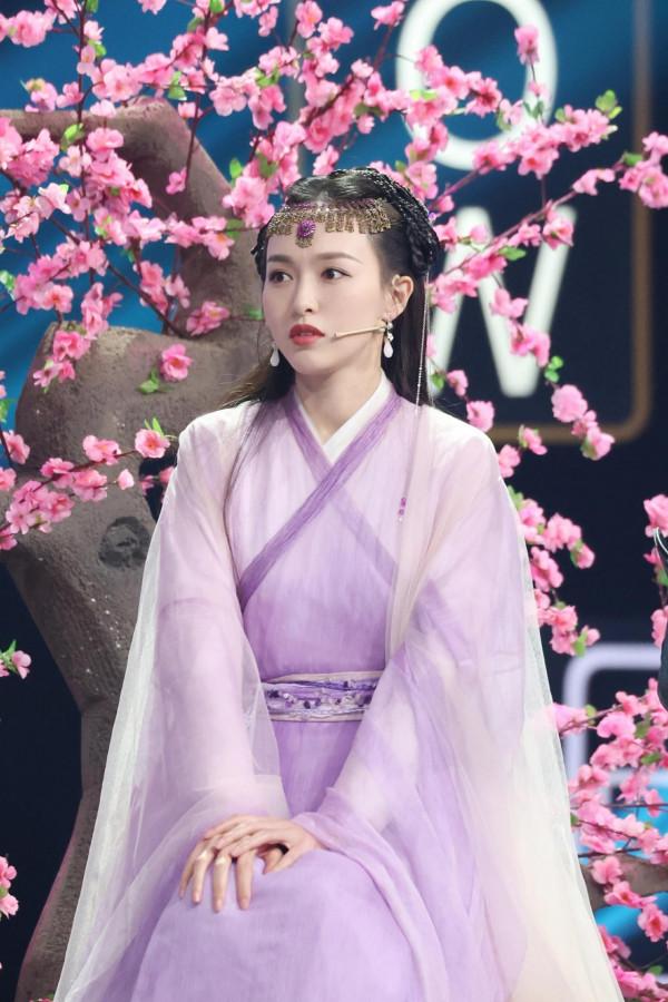 366號“女神”唐嫣