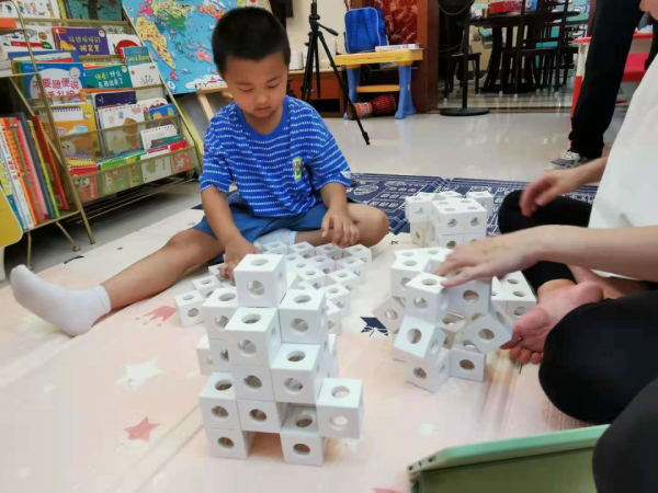 比英語啟蒙更坑的是數學!清華附中校長教你如何培養孩子空間思維 比英語啟蒙更坑的是數學!清華附中校長教你如何培養孩子空間思維