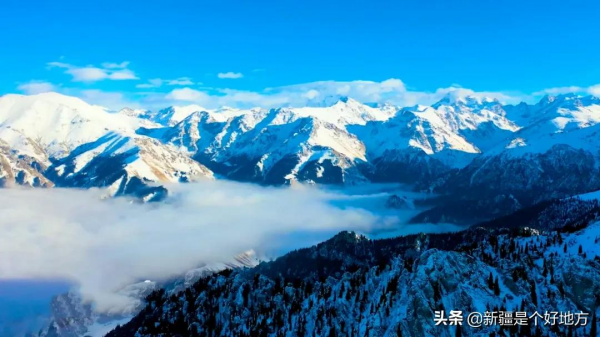 ​天山天池給您送冬景桌布啦~