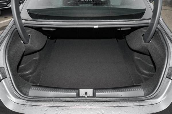 媳婦選啥車?賓士CLA級,指導價29.98萬,外觀優雅 媳婦選啥車?賓士CLA級,指導價29.98萬,外觀優雅