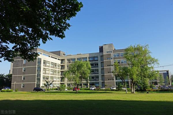 大學沒讀警校，還有哪些方法成為編制警察？分享4個方法