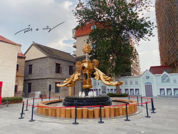 山東煙臺有一條著名百年老街，就在煙臺山下，如今成為網紅打卡點