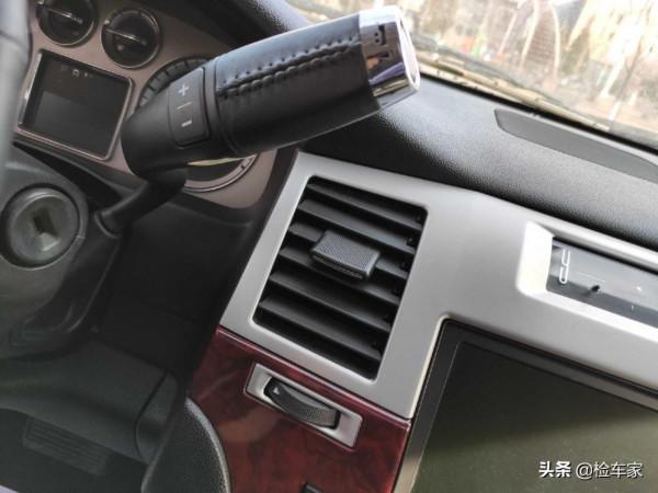 15萬的凱迪拉克凱雷德沒人要，檢車過程很心塞，買家：不伺候它