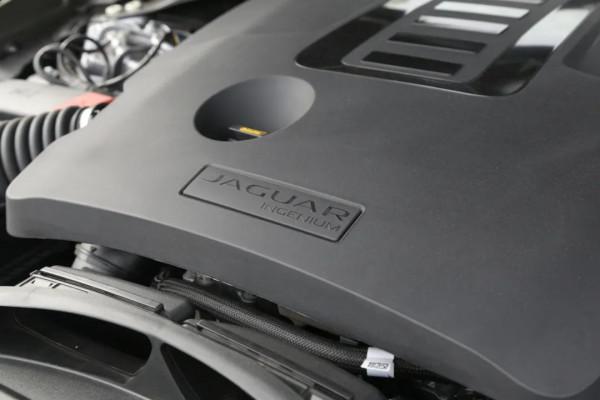 捷豹F-PACE：60萬就有6缸機，操控還特別6？