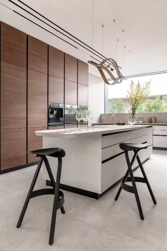 國外案例 | 現代簡約風格,讓居住沐浴在自然光中 國外案例 | 現代簡約風格,讓居住沐浴在自然光中