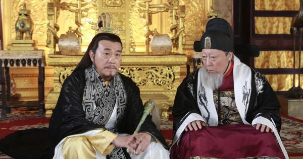 民間廣為談起的貪官奸臣,抄家時竟發現一貧如洗,比最清的官還窮 民間廣為談起的貪官奸臣,抄家時竟發現一貧如洗,比最清的官還窮