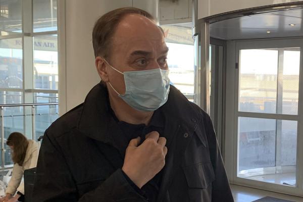 美國向俄外交官&quot;下通牒&quot;：若不滿足美方條件，將強制俄大使離境