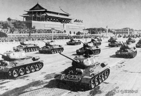 幸好中國拿到T-54A，不然&OpenCurlyDoubleQuote;魔改T-34&rdquo;，就取代59D成&OpenCurlyDoubleQuote;拜年神器&rdquo;