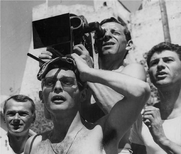 原來劇組拍戲是那麼有趣的一件事