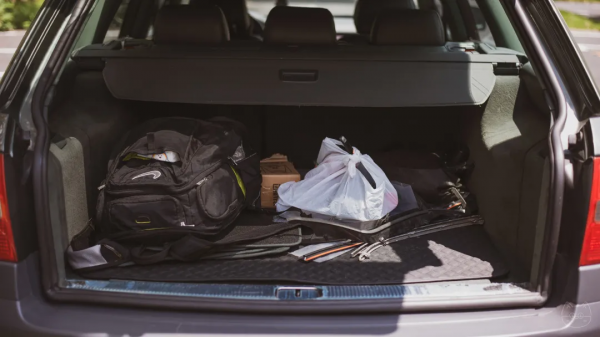 拯救15年車齡的奧迪草原狼，不惜成本也要修