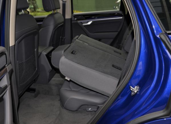 配全時四驅+託森，純進口還有空氣懸架，帶你看大眾途銳