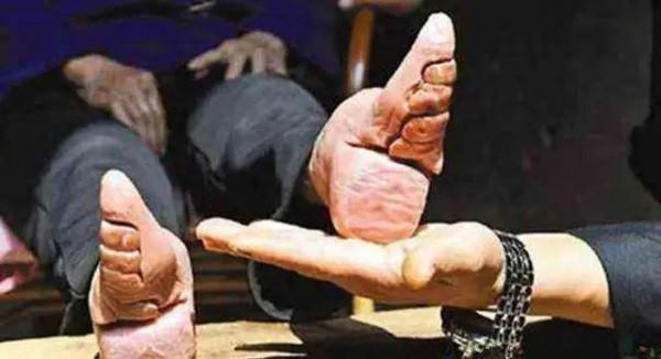 可怕的洗腦:印度、中國、德國、日本四個經典故事 可怕的洗腦:印度、中國、德國、日本四個經典故事