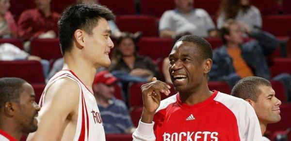 非洲大山，一指擎天——迪肯貝•穆託姆博