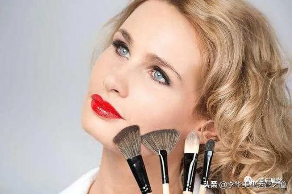 美業的老闆:你會用家居產品鋪滿顧客的梳妝檯嗎? 美業的老闆:你會用家居產品鋪滿顧客的梳妝檯嗎?