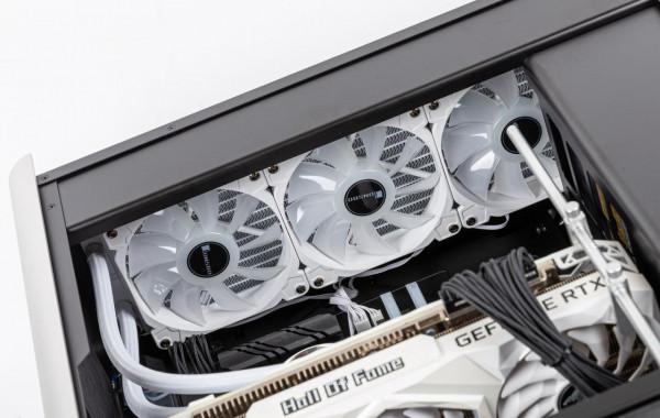 垂直風流新成員——喬家一物i400 裝機體驗 垂直風流新成員——喬家一物i400 裝機體驗