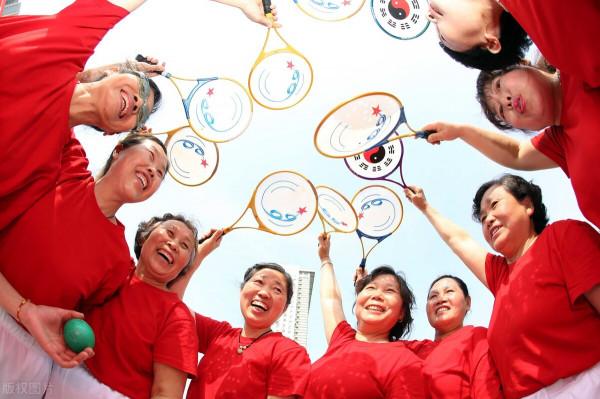 冬至抒懷：皚皚玫晶瑰 今朝透明晷