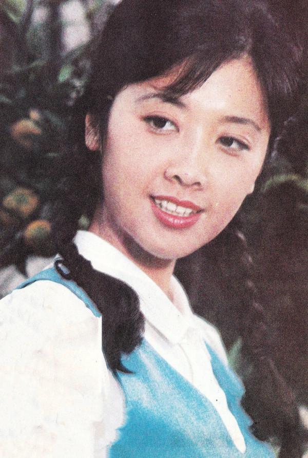 &OpenCurlyDoubleQuote;東方美人&rdquo;朱琳：28歲嫁初戀，攜手41年，69歲沒孩子也幸福