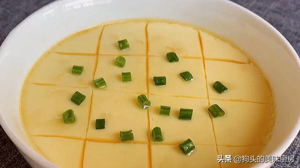 水蒸蛋總是不成型，老廚師教我一招，蒸出來比豆腐還嫩，入口即化